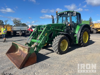 2013 John Deere 6115M 4WD Tractor