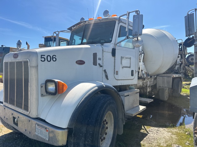 2006 Peterbilt 357 8x4 Mixer Truck (Inoperable) 2006 Peterbilt 357 8x4 Mixer Truck (Inoperable)