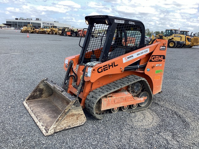 2019 Gehl RT135