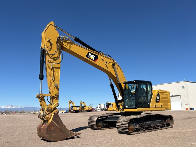 2019 Caterpillar 330
