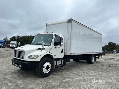 2017 Freightliner M2 106 4x2 Camion fourgon