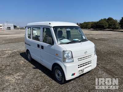 2014 年 Mazda SCRUM Minivan