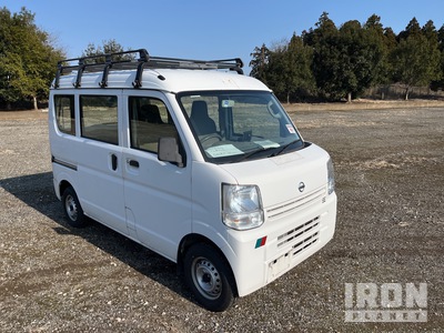 2015 年 Nissan CLIPPER Minivan