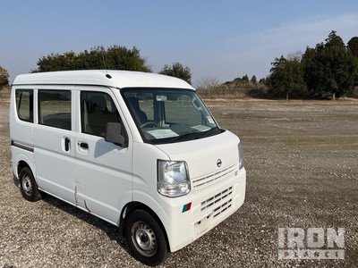 2015 年 Nissan CLIPPER Minivan