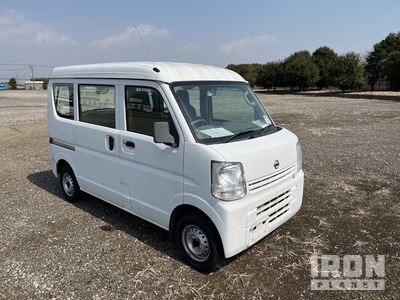 2016 年 Nissan CLIPPER Automobile