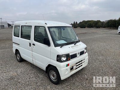 2010 年 Nissan CLIPPER Minivan