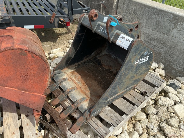 2007 Woods 08BALLBR30HDPW1 30 in Excavator Bucket