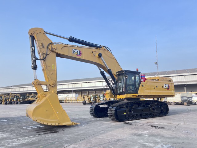 2021 Cat 395 Tracked Excavator