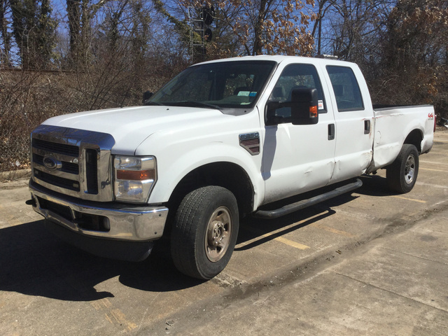 2008 Ford F-250 Super Duty 4x4 Crew Cab Pickup