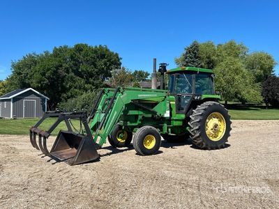 1987 John Deere 4250 جرار ثنائي الدفع