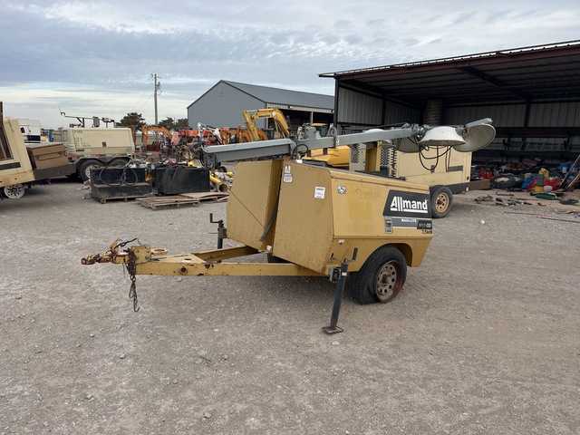 2013 Allmand MAXI-LITE 7.5 kW Light Tower 2013 Allmand MAXI-LITE 7.5 kW Light Tower