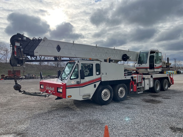 2019 Link-Belt HTC-8660 Series II 60 ton 8x4x4 Hydraulic Truck Crane
