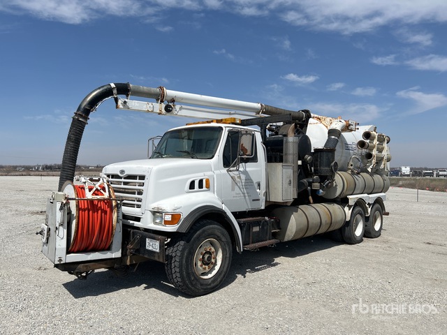 Vactor 2100 Series on 2003 Sterling LT9500 6x4 Sewer Cleaner Truck ...