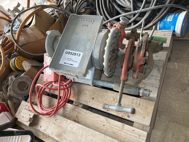 Rigid 300-T2 Pipe Threader