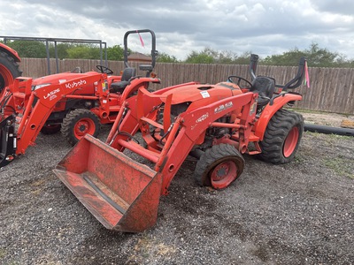 2020 Kubota L3301DHST 4WD Utility Tractor (Inoperable)