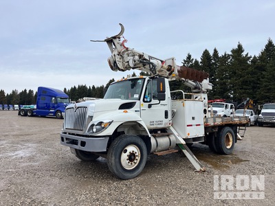 2014 Terex Commander C4047 on 2015 INTERNATIONAL 7400 WorkStar 4x2 Digger Derrick Truck