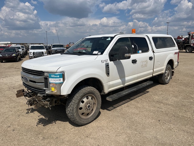 2019 Ford F250 XLT 4x4 Crew Cab Pickup