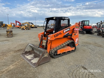 2021 Gehl RT105 を見 Compact Track Loader