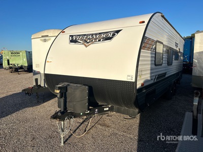 2021 Wildwood 24 ft T/A Travel Trailer