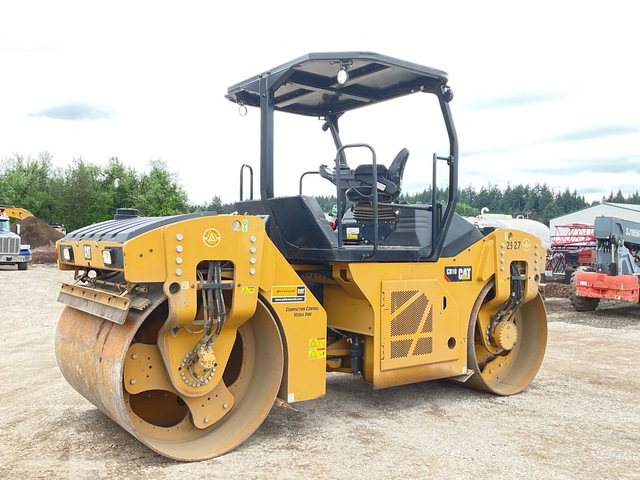 2018 Cat CB10 Double Drum Roller