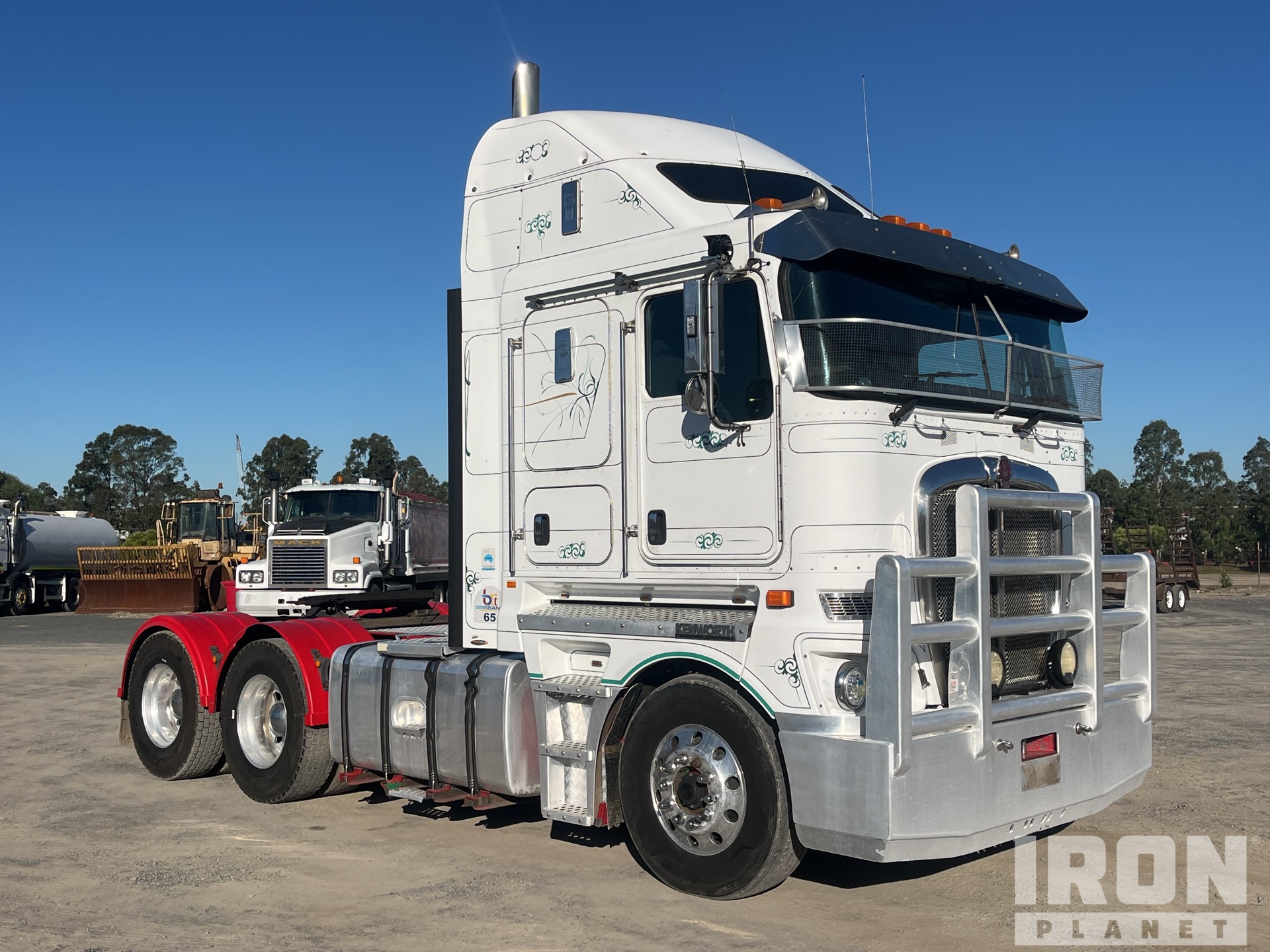 2012 Kenworth K200 Aerodyne 6x4 T/A Sleeper Truck Tractor