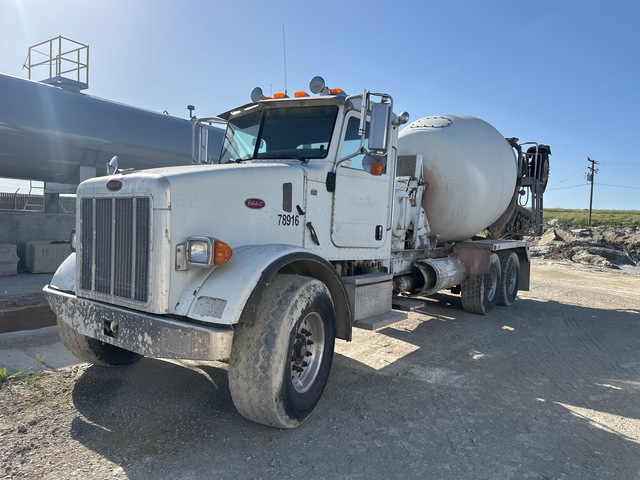 2007 Peterbilt 357 6x4 Mixer Truck 2007 Peterbilt 357 6x4 Mixer Truck