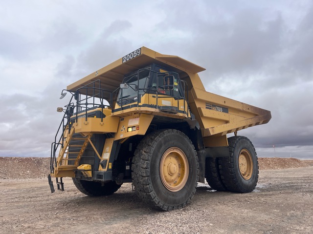 2017 Komatsu HD785-7 Haul Truck