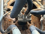 Hydraulics with Hydraulic Center Swivel
