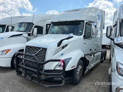 2019 Volvo VNL760 6x4 Tracteur routier couchette (Inoperable)