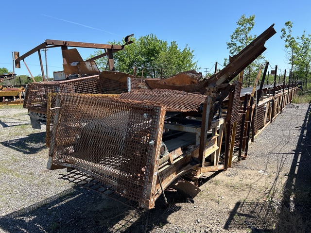 Hoover 28 in x 82 ft Portable Stacking Conveyor