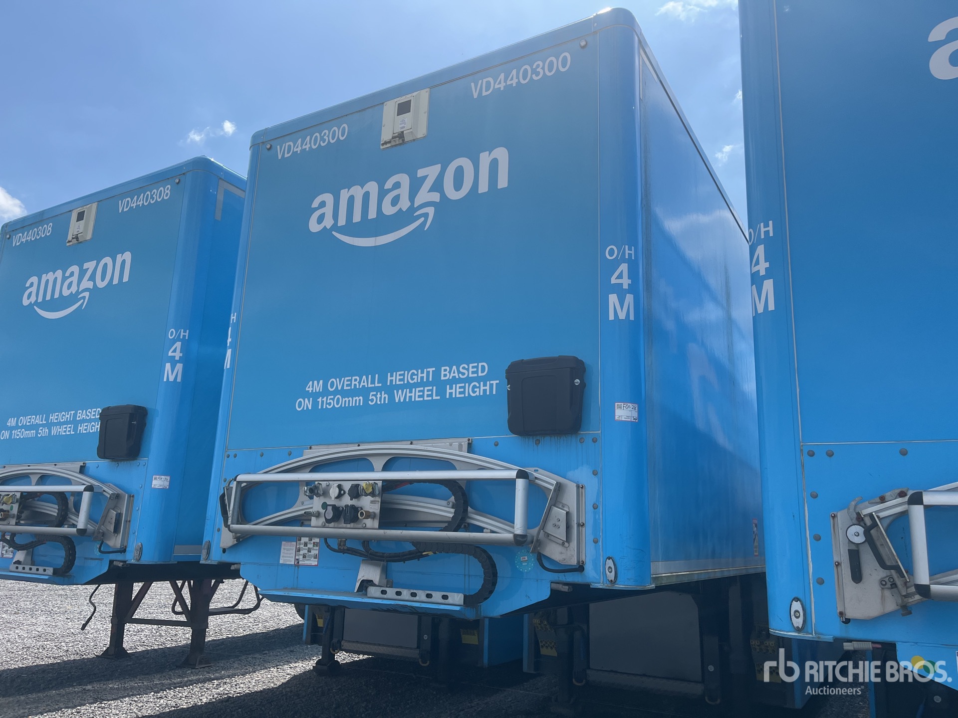 2019 Lawrence  David GRP Double Deck (Wielton Group) with Capacity: Top Deck 20 Euro Pallets, Lower Deck 19 Euro Pallets and Step Deck 10 Euro Pallets. Van Trailer (Unused)
