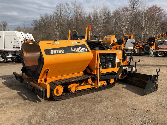 2018 LeeBoy 8616C Track Asphalt Paver