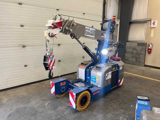 2022 Manitex Valla 25EL 4950 lb Pick-and-Carry Crane 2022 Manitex Valla 25EL 4950 lb Pick-and-Carry Crane