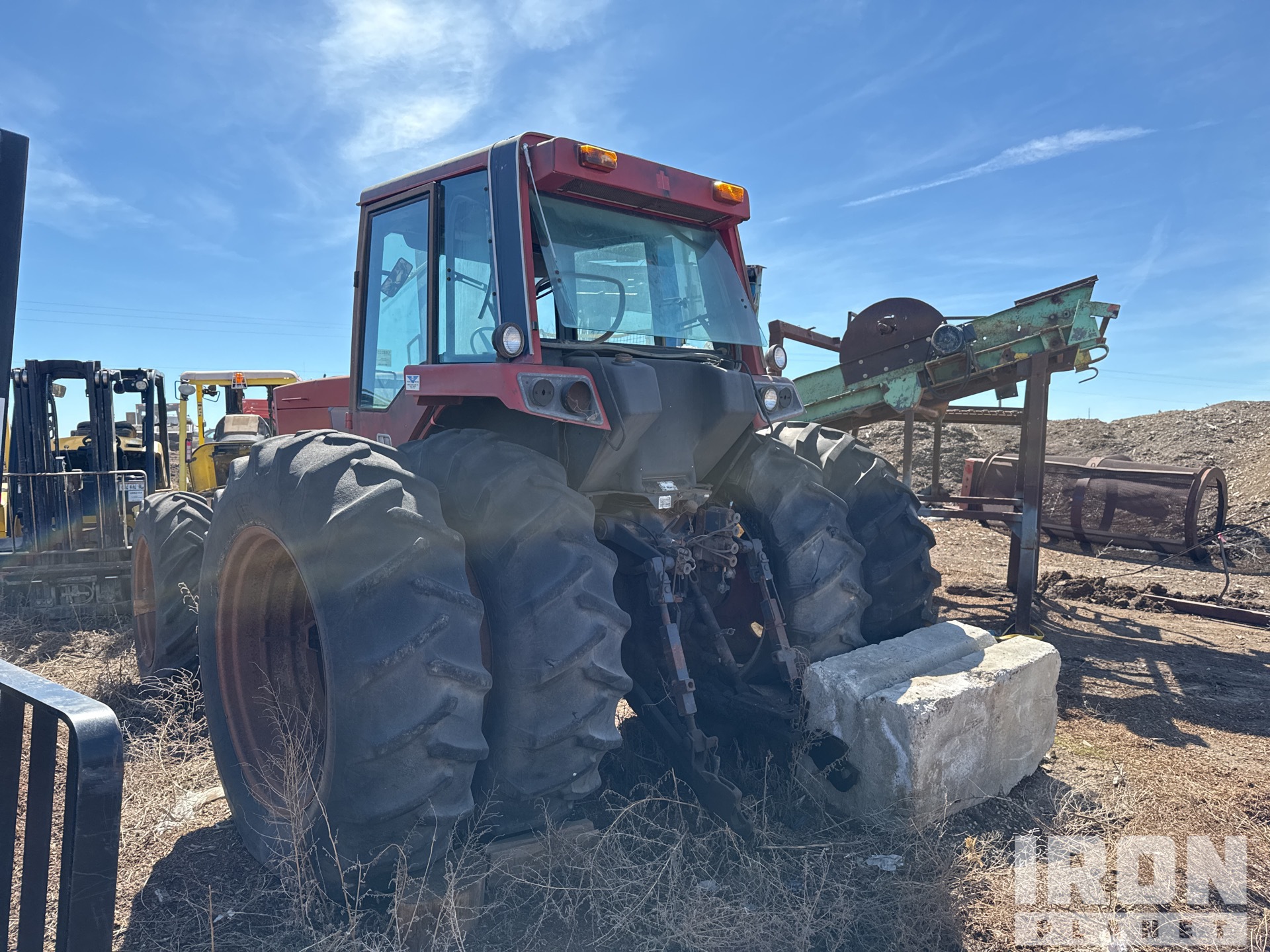 1981 International Harvester Hydro 3488 4WD Tractor