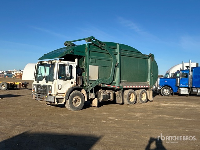 2008 Mack MRU613 6x4 Front Loader Waste Collection Truck | Ritchie Bros ...