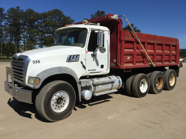 2011 Mack GU713 Tri/A Dump Truck 2011 Mack GU713 Tri/A Dump Truck