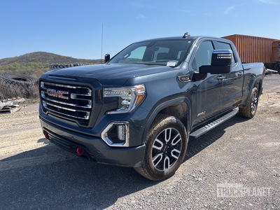 2021 GMC Sierra K1500 AT4 4x4 Crew Cab Pickup