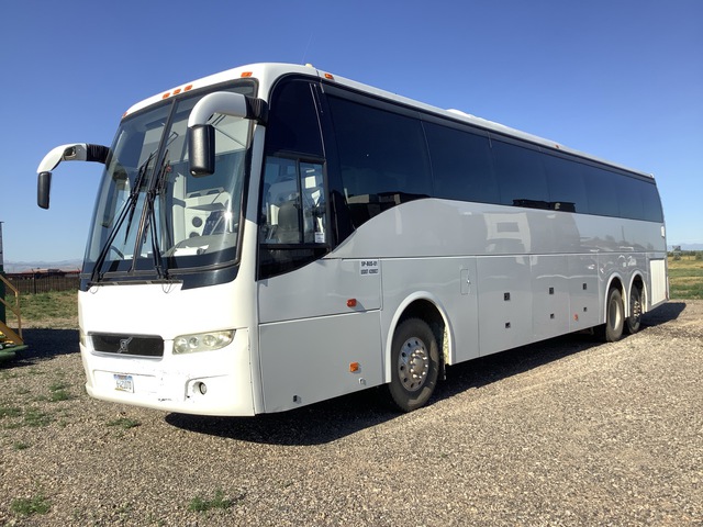2016 Volvo 9700 4x2 56-Seat Coach