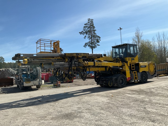 2015 Atlas Copco XE3C 4x4 Jumbo Drill 2015 Atlas Copco XE3C 4x4 Jumbo Drill