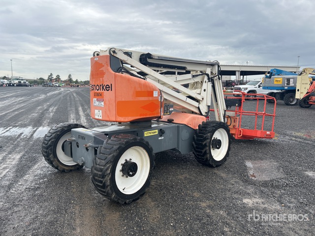 ELEVADOR ARTICULADO 2016 SNORKEL 4WD A46JR