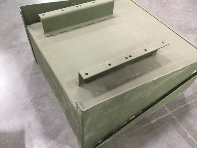 (2) Oshkosh 1322570U Battery Boxes (2) Oshkosh 1322570U Battery Boxes