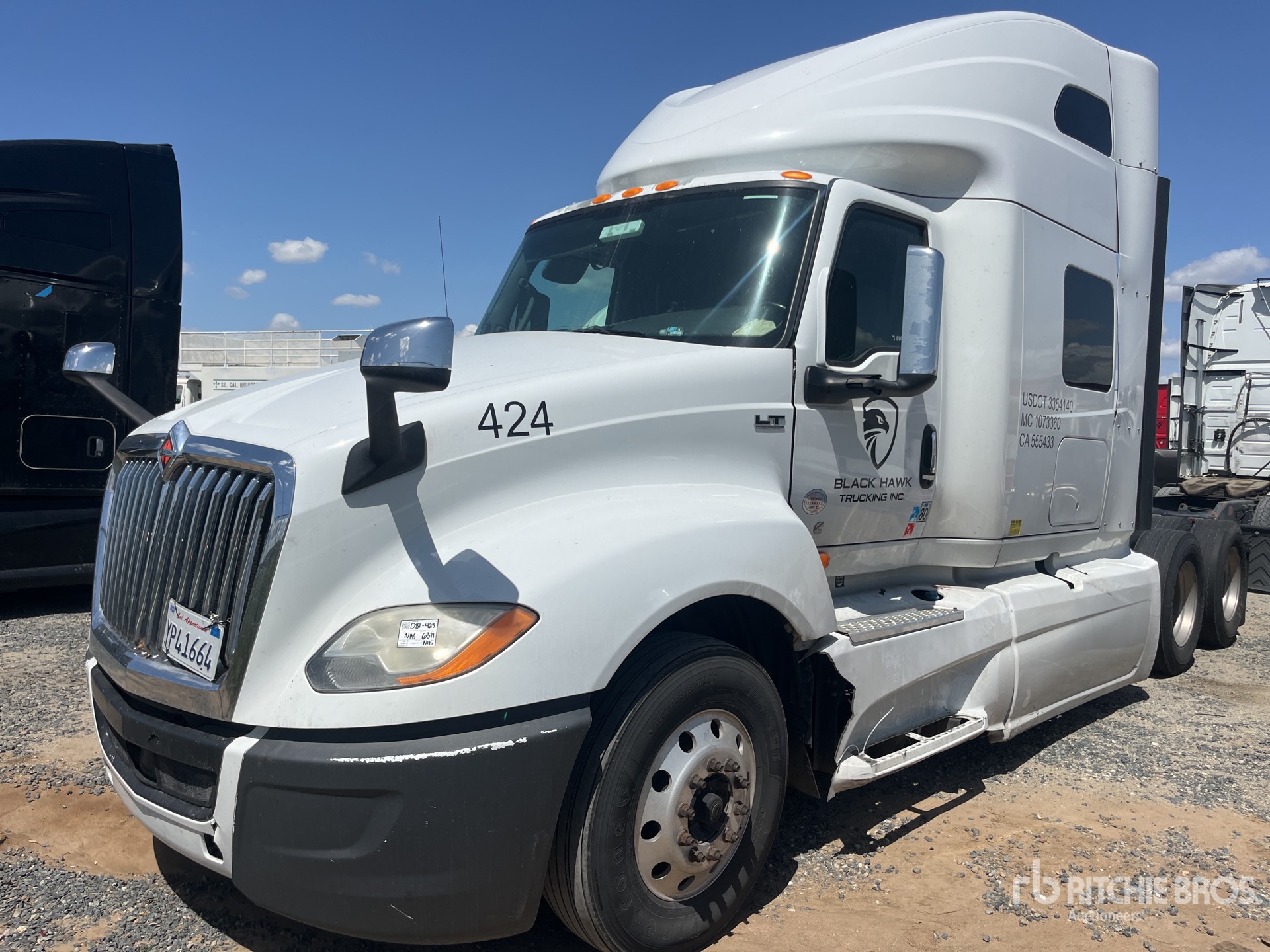 2019 International LT625 6x4 T/A Sleeper Truck Tractor