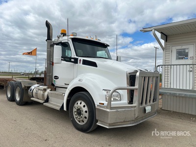 2015 Kenworth T880 Cabeza Tractora Cabina Corta