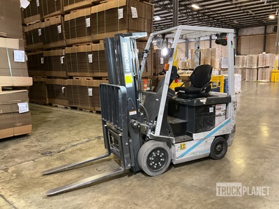 UniCarriers BXC50N 4400 lb Electric Forklift