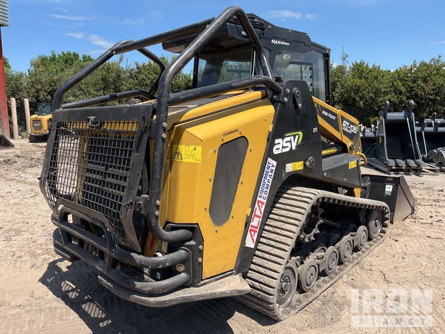 MINI CARGADOR SOBRE ORUGAS 2023 ASV RT135FFORESTRY