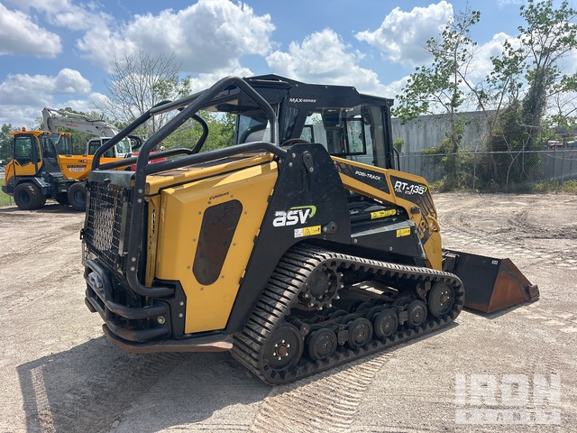 MINI CARGADOR SOBRE ORUGAS 2022 ASV RT135FORESTRY