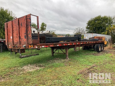 1974 Fontaine 40 ft T/A Flatbed Trailer