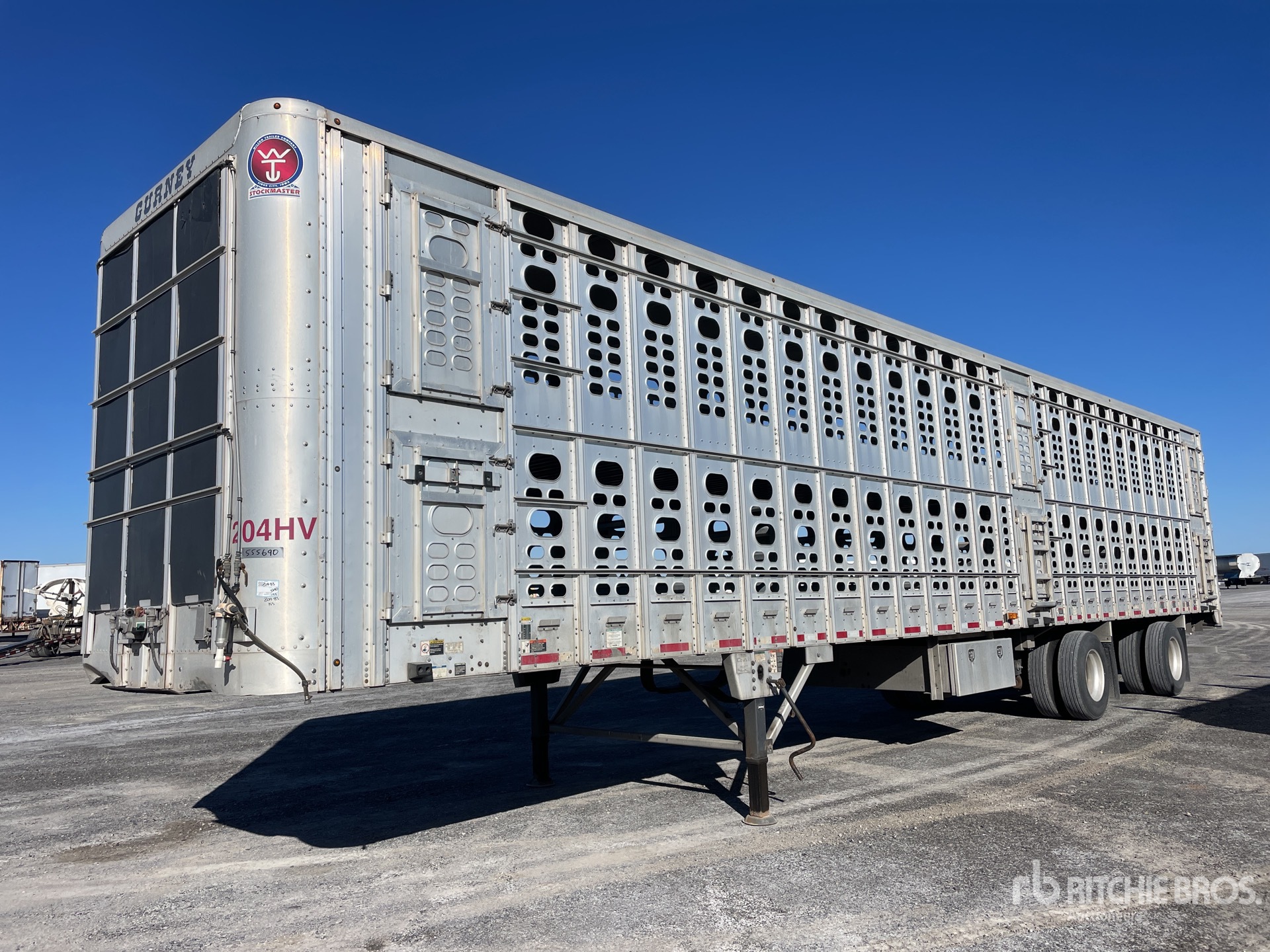 2019 Wilson PSAL-400P 51 ft T/A Spread Axle Livestock Trailer