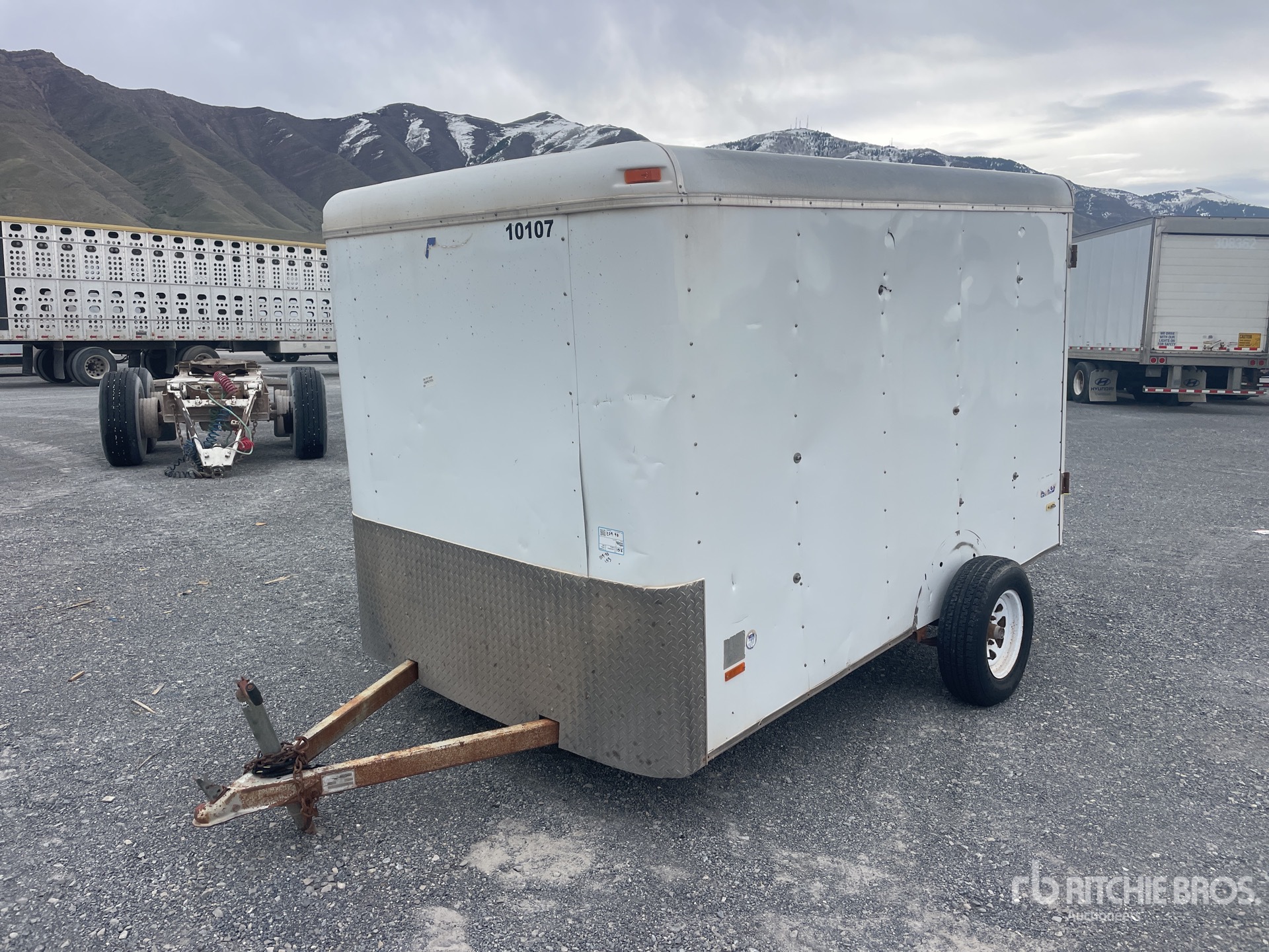 2005 Pace American 10 ft S/A Enclosed Trailer