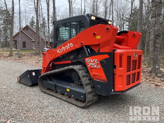 MINI CARGADOR SOBRE ORUGAS 2022 KUBOTA SVL75